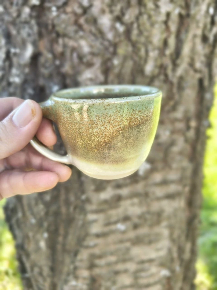 Espresso hrníček – hnědozelený